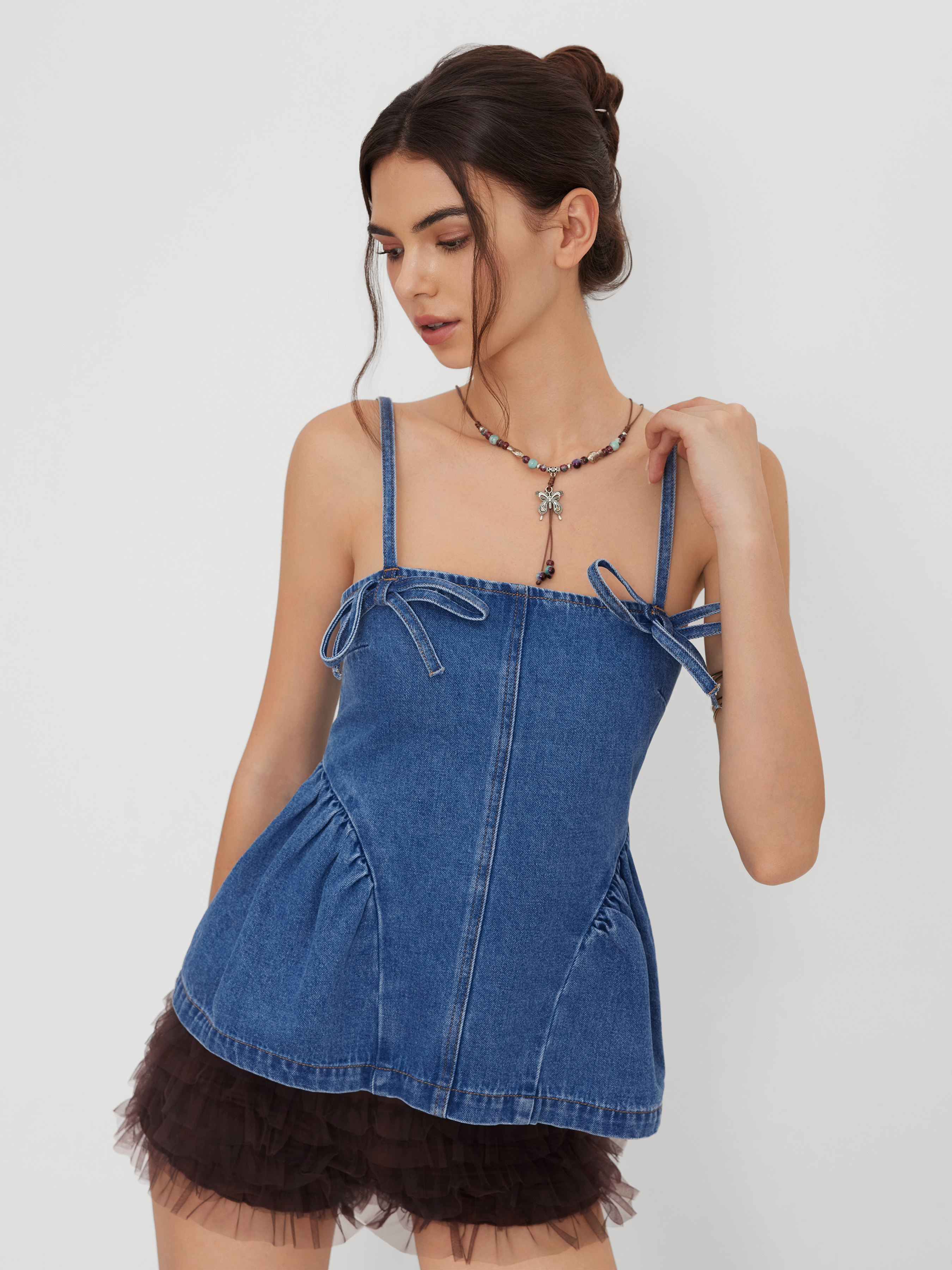 キャミソール BIRTHDAY BASH - DENIM FRILL CAMISOLE TOPS Denim Denim Knotted Ruffle Hem Shirred Oversized Cami Top