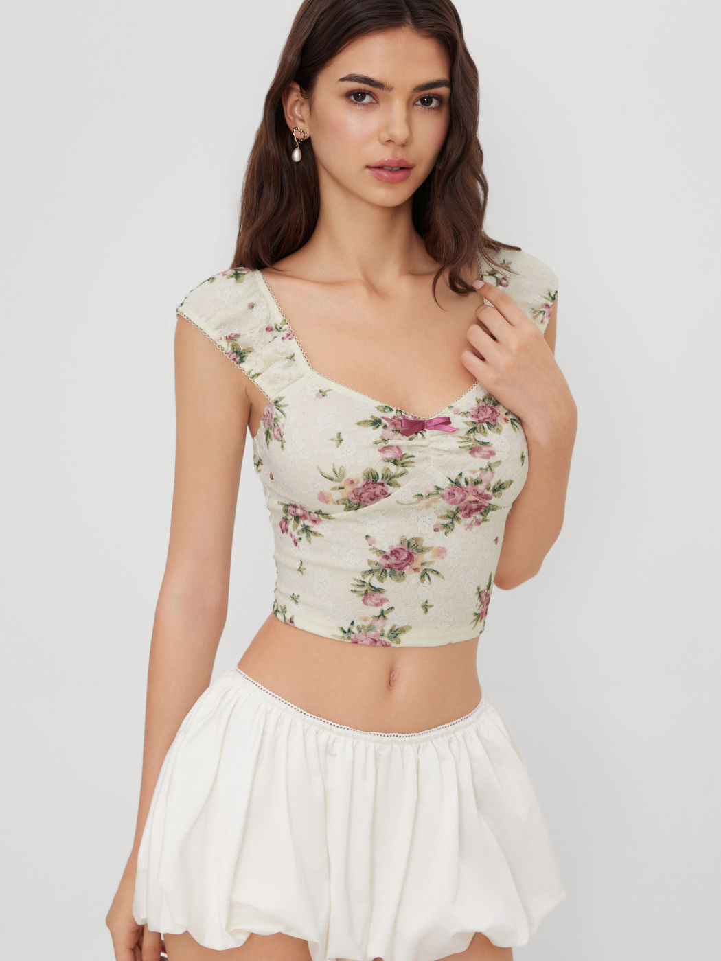 Mesh V-neck Floral Bow Lace Tee