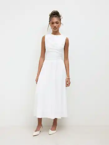 Maxikleid mit Rundhalsausschnitt und Aufsätzen