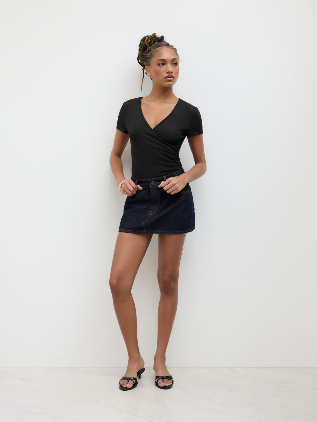 V-neck Ruched Bodysuit