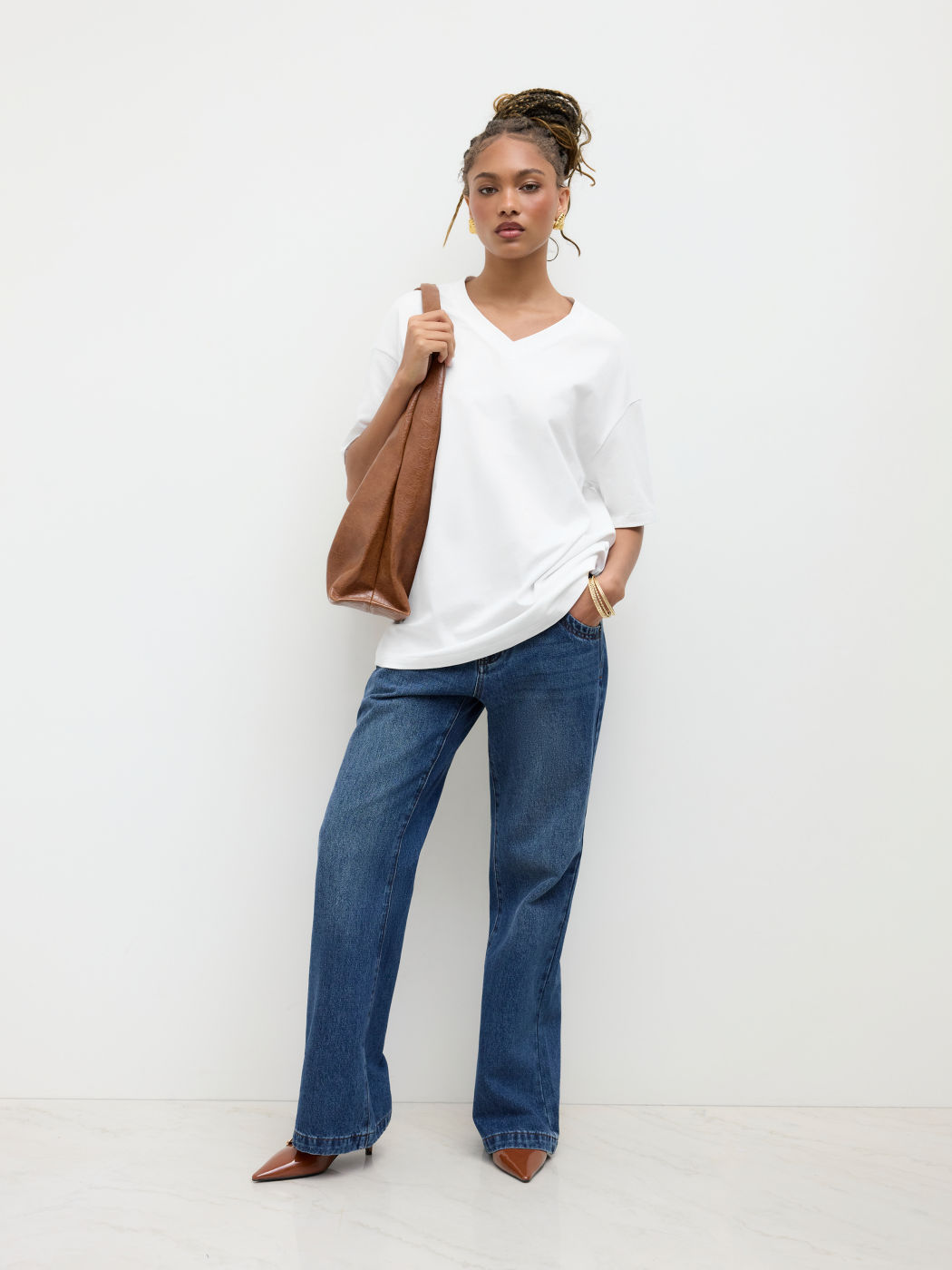100% Cotton V-neck Oversized Tee