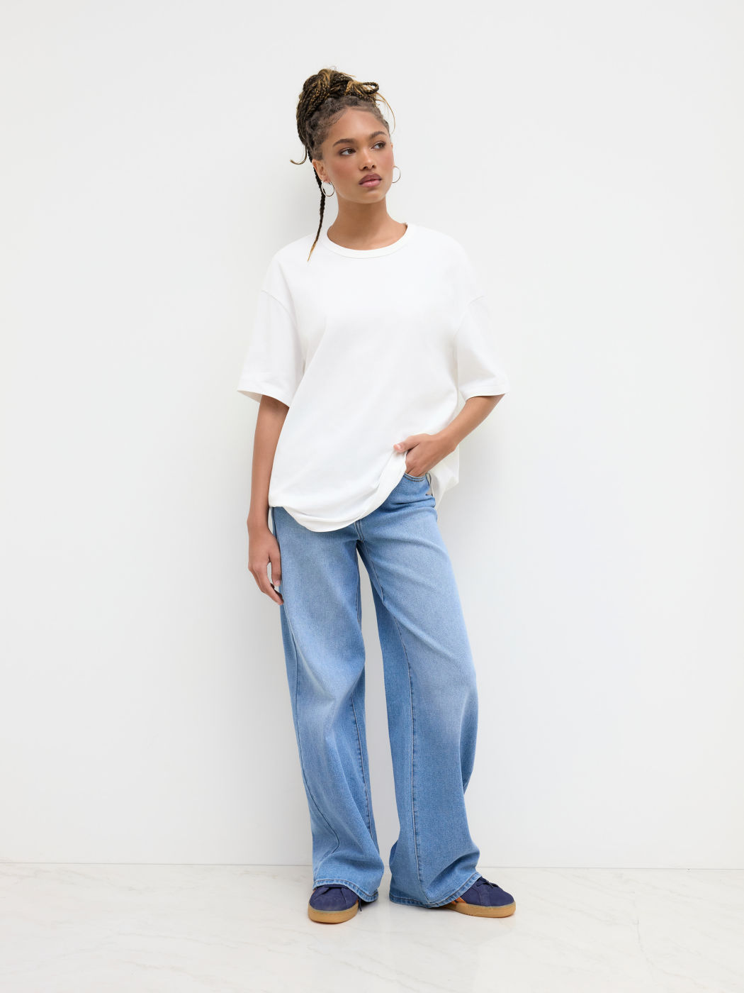 100% Cotton Round Neckline Oversized Tee