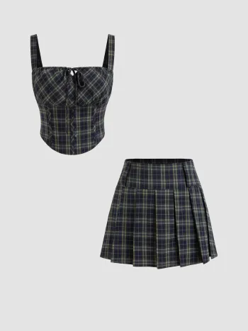 Kariertes, geknotetes und geschirrtes Kurvenhämchen Crop Cami-Top & plissierte Miniröcke Set Kurve & Plus
