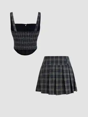 Kariertes, geknotetes und geschirrtes Kurvenhämchen Crop Cami-Top & plissierte Miniröcke Set Kurve & Plus