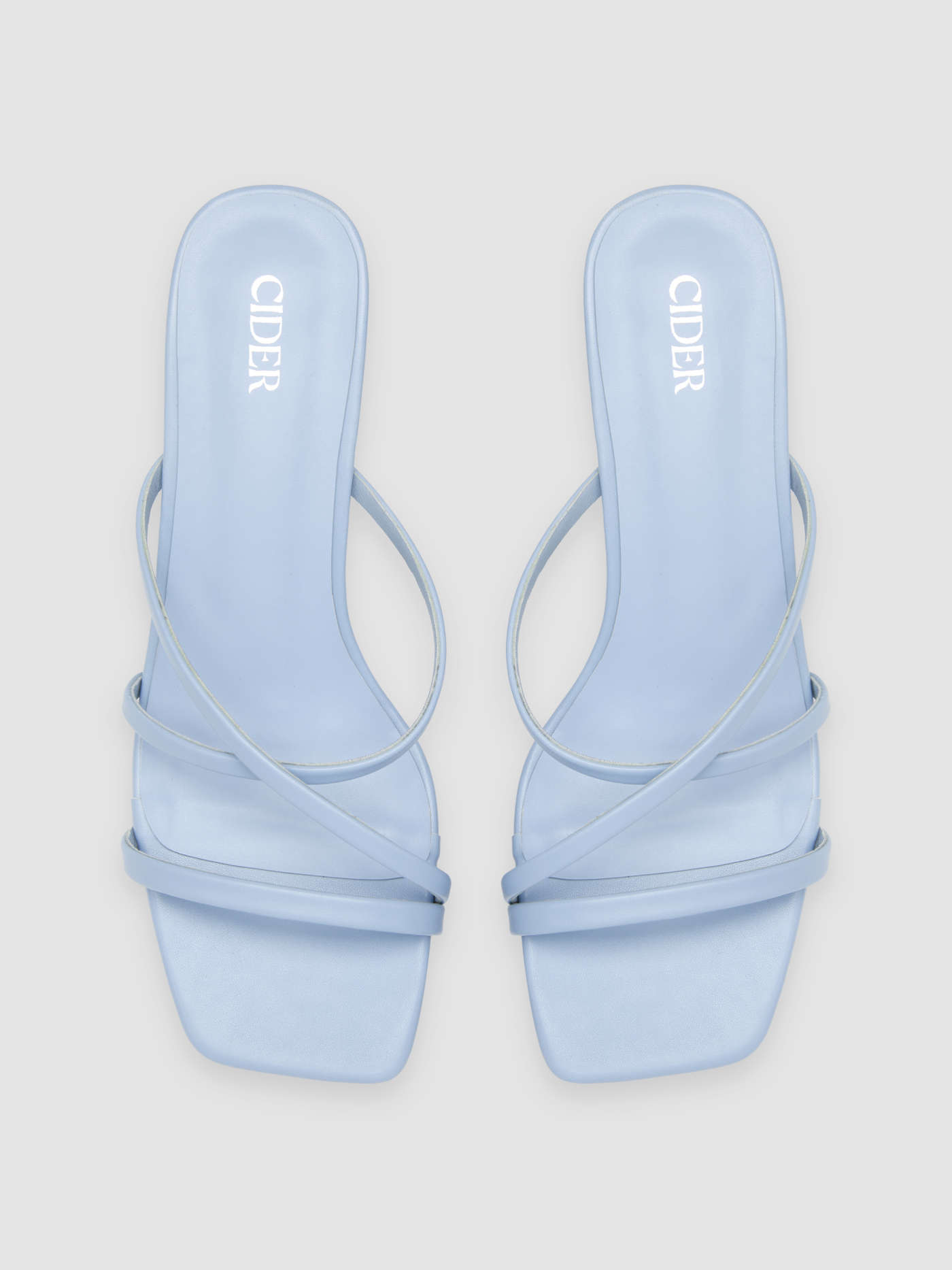 STRAP CHUNKY HEEL SANDALS