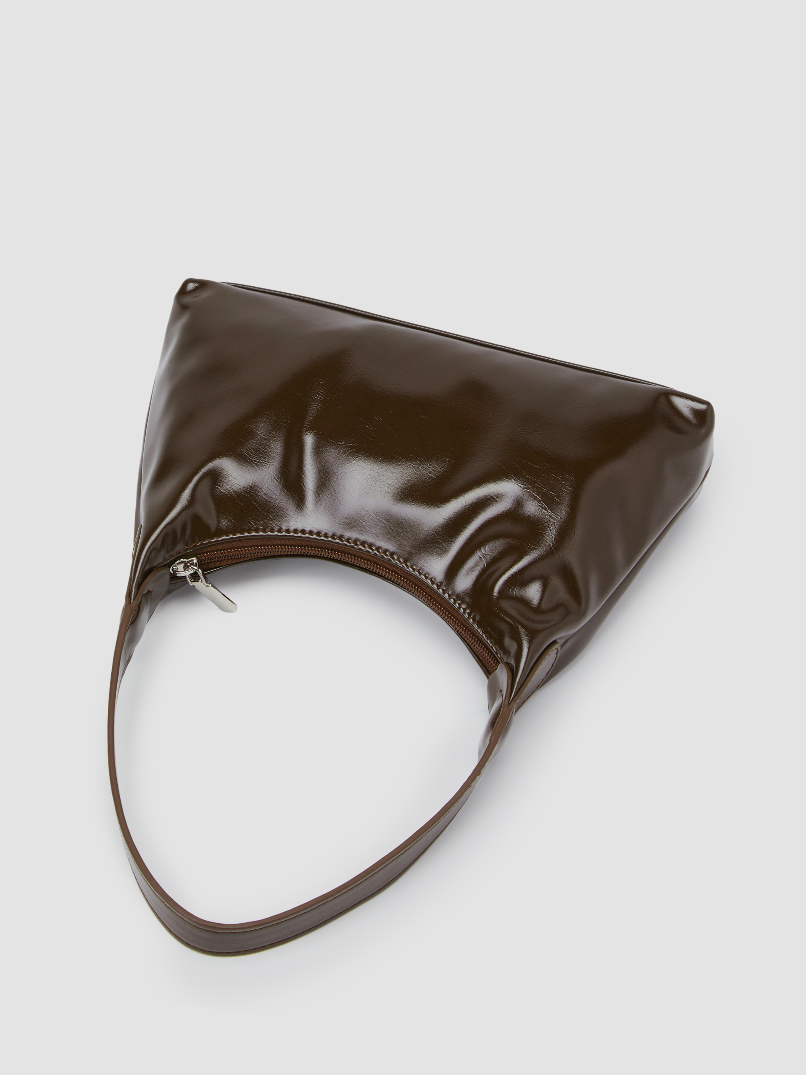 GLOSSY SHOULDER BAG