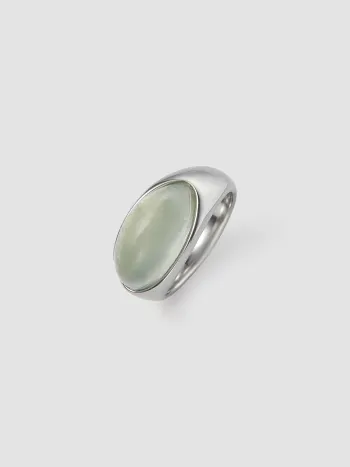 OVAL RING AUS HARZ UND EDelSTAHL