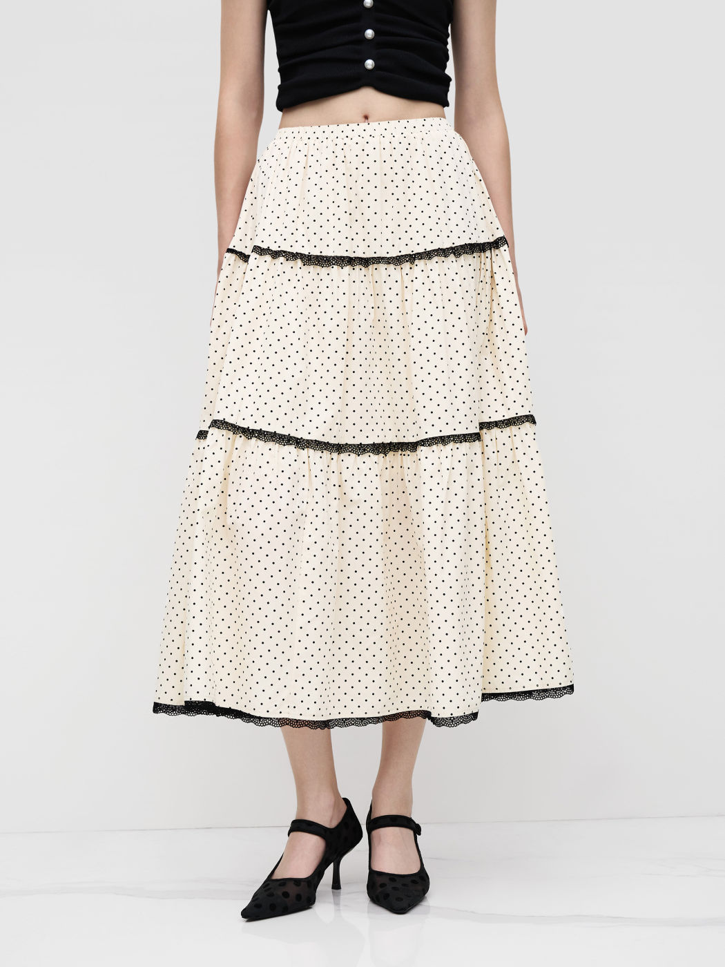 Baumwoll-Polka-Dot-Maxi-Skirt mit Kontrastborten und Spitzenbesatz