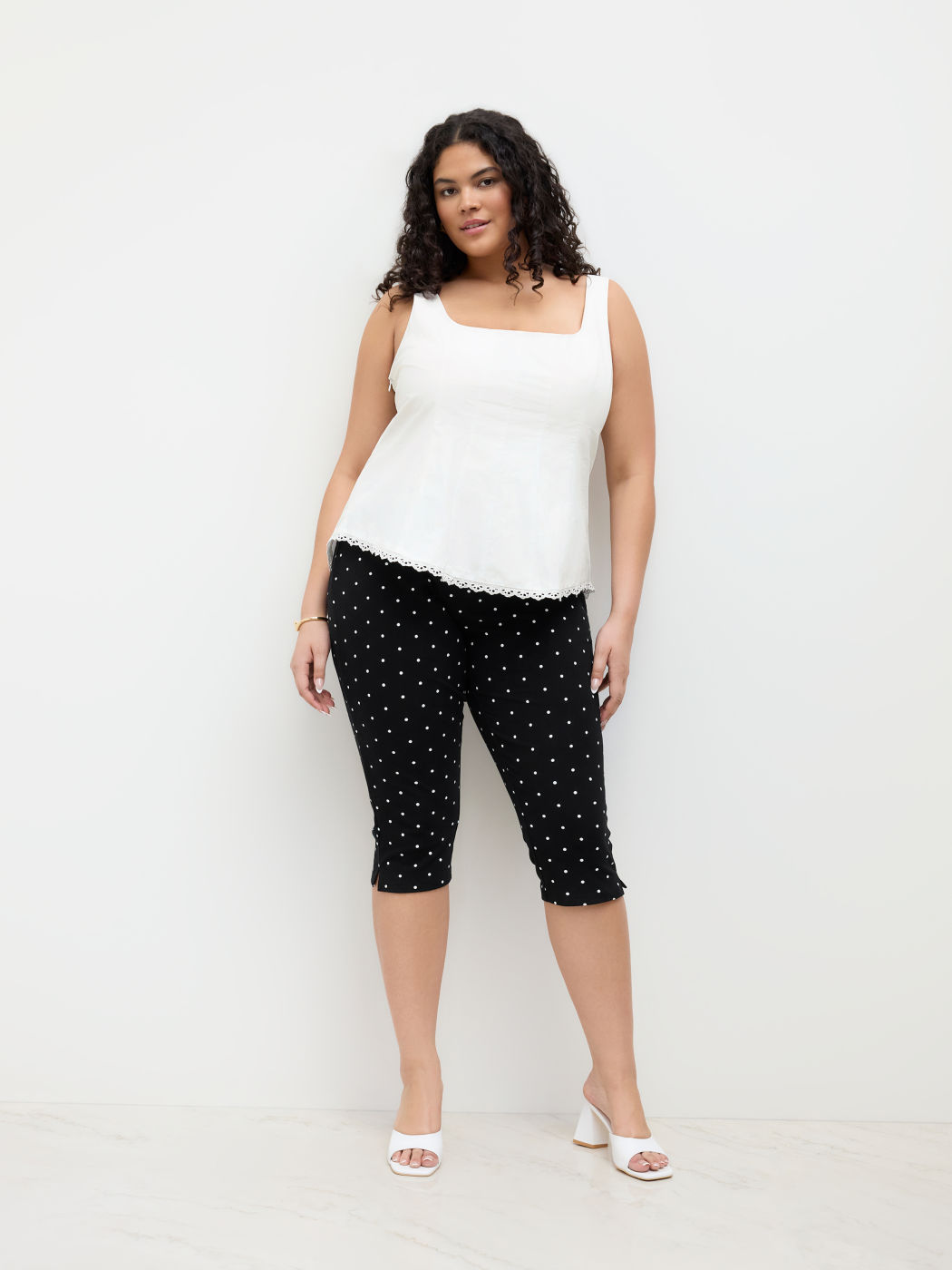 Cotton-blend Mid Rise Polka Dot Capri Leggings Curve & Plus