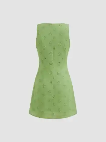 Baumwoll-V-Ausschnitt-Broderie-Anglaise-Kurzkleid