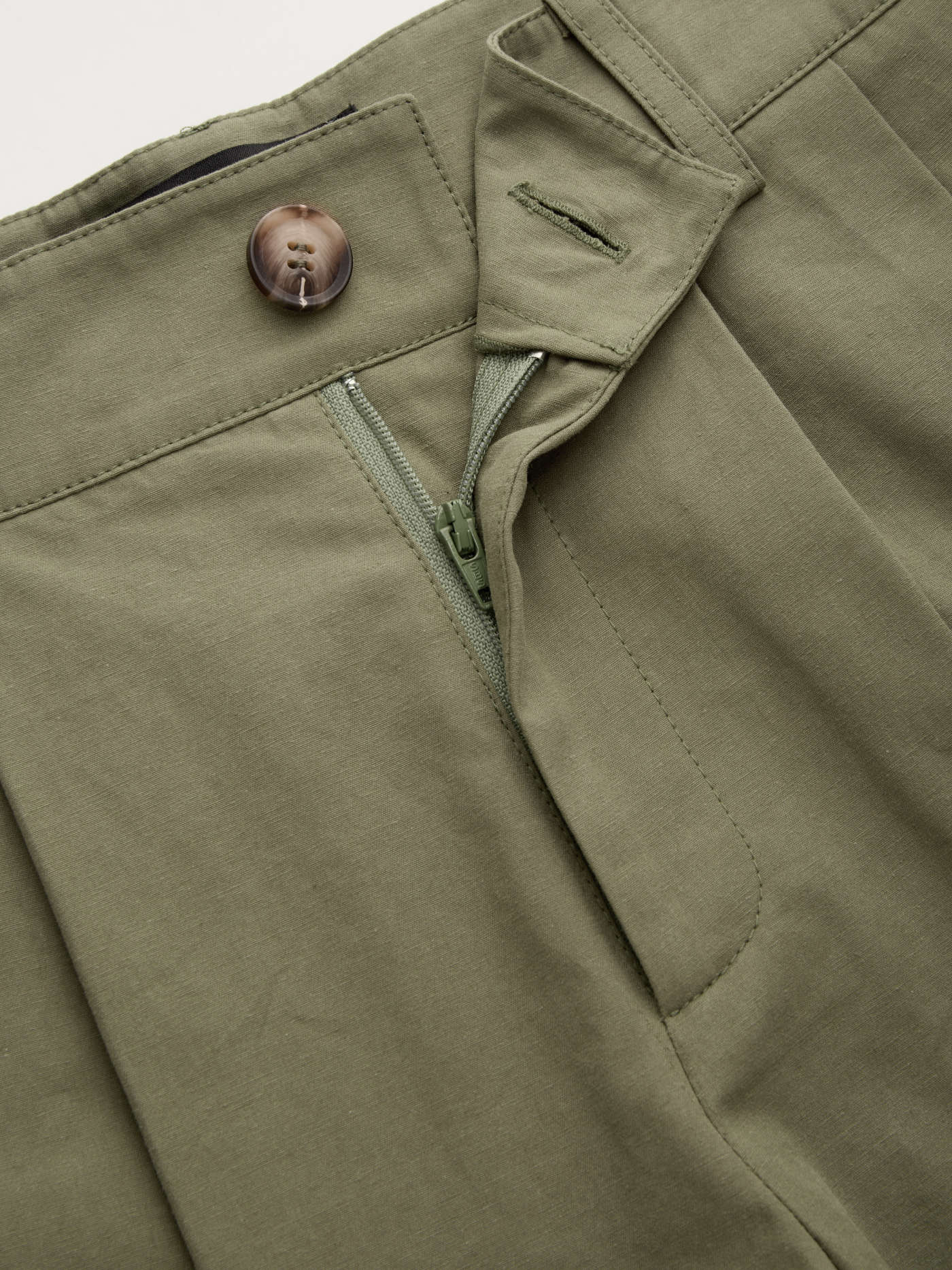 Cotton Mid Rise Barrel-leg Trousers