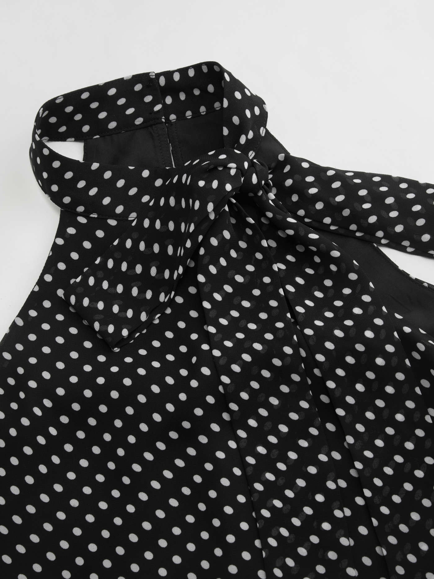 Chiffon Halter Neckline Polka Dot Knotted Oversized  Blouse