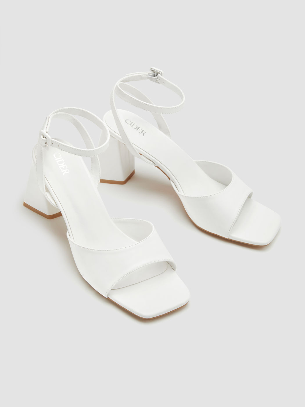 ANKLE STRAP CHUNKY HEEL SANDALS