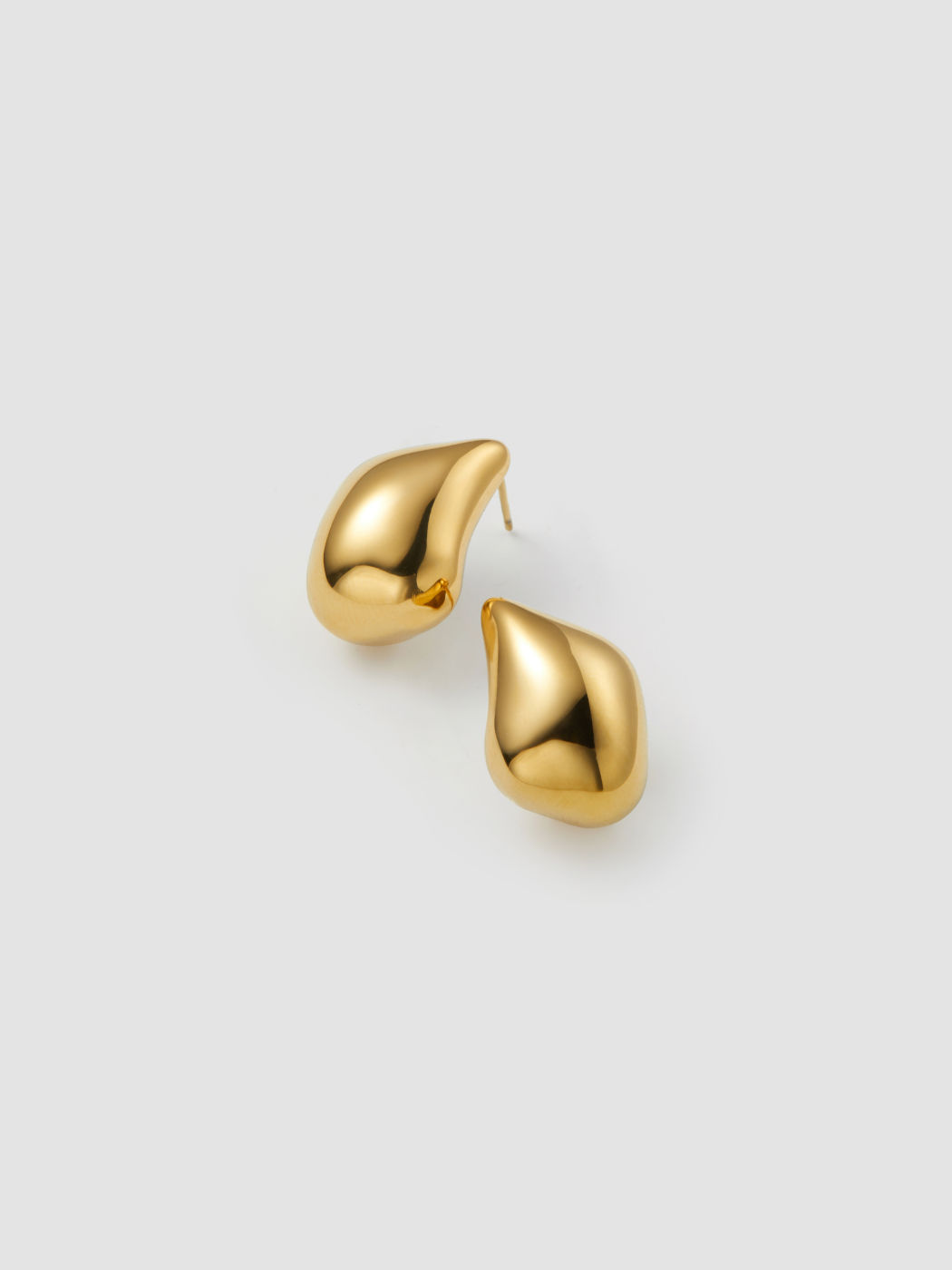 WATER DROP 18K GOLD PLATED STAINLESS STEEL STUD EARRINGS