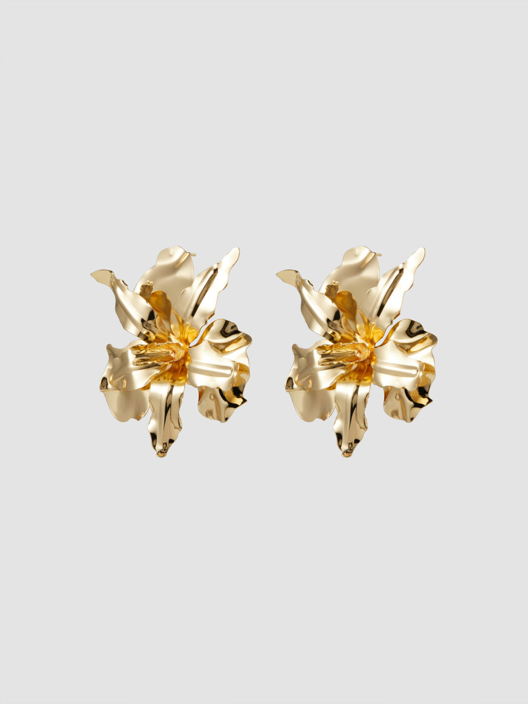 FLORAL STUD EARRINGS