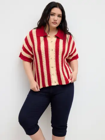 Round Neckline Textured Knotted Short Sleeve Tee Curve & Plus