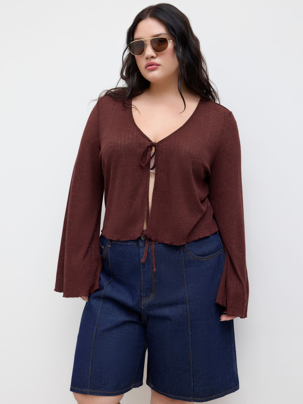 Linen-blend V-neck Knotted Bell Sleeve Top Curve & Plus