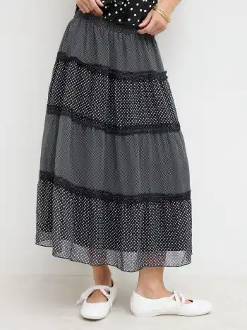 Chiffon Maxiröcke mit Spitzenrand und Polkadots, Mittelhöhe