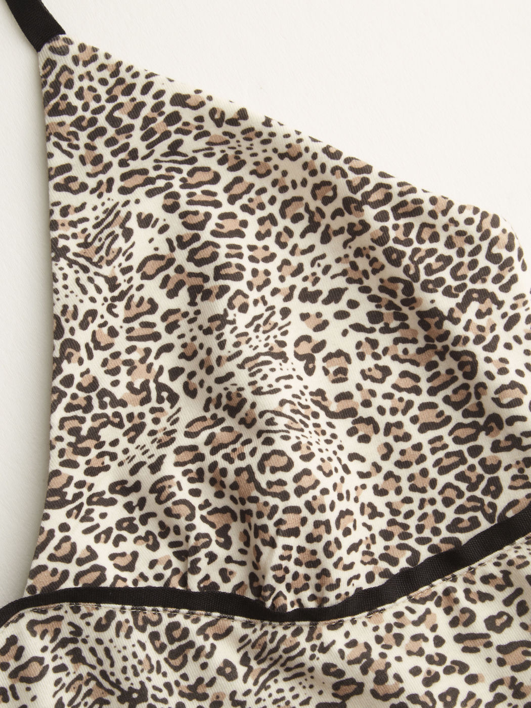 Halter Neckline Knotted Leopard Cami Top