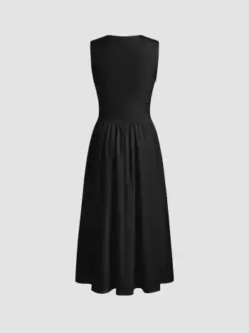 Maxikleid mit Rundhalsausschnitt und Aufsätzen