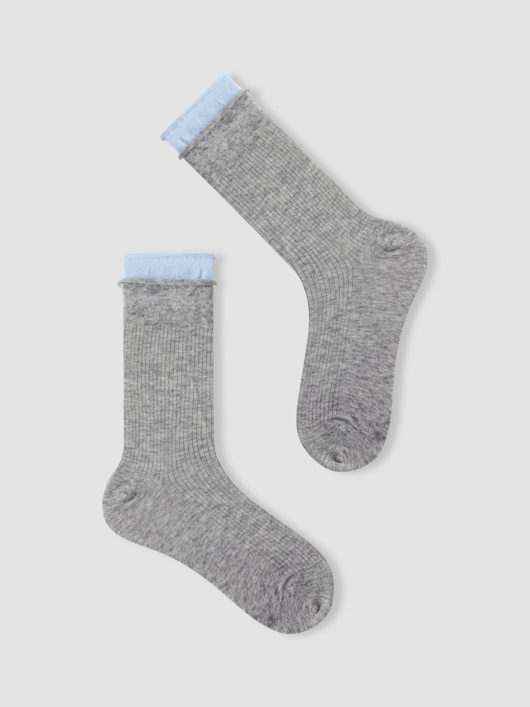 3 PAIRS TWO-TONE CRIMPED LOOSE SOCKS