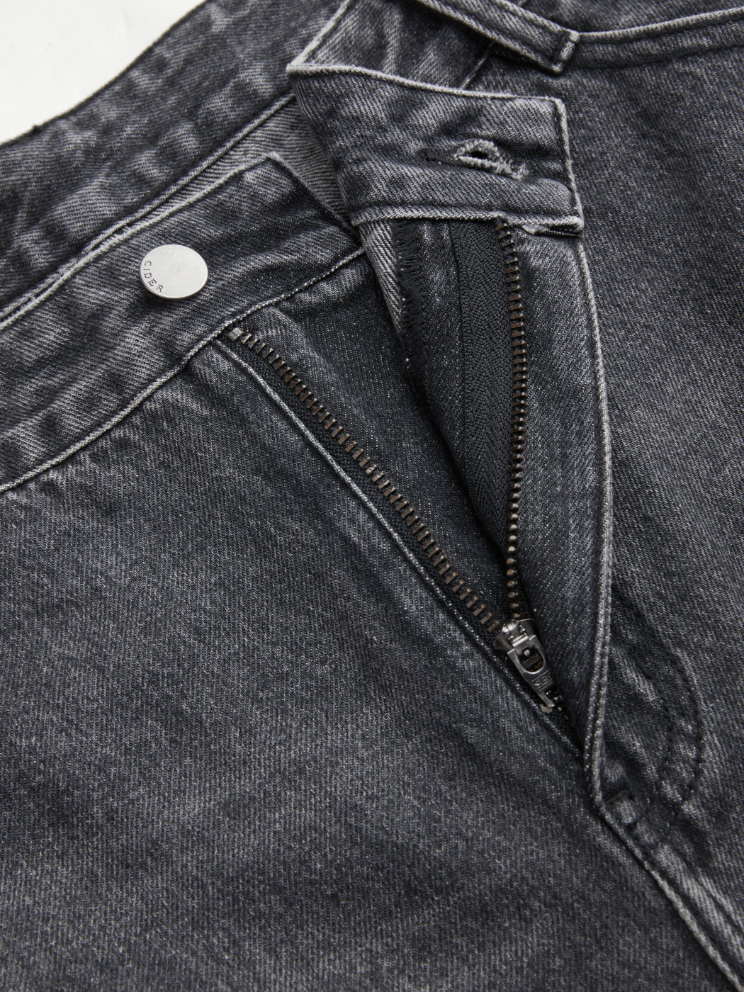 Low-Rise Baggy Curve & Plus