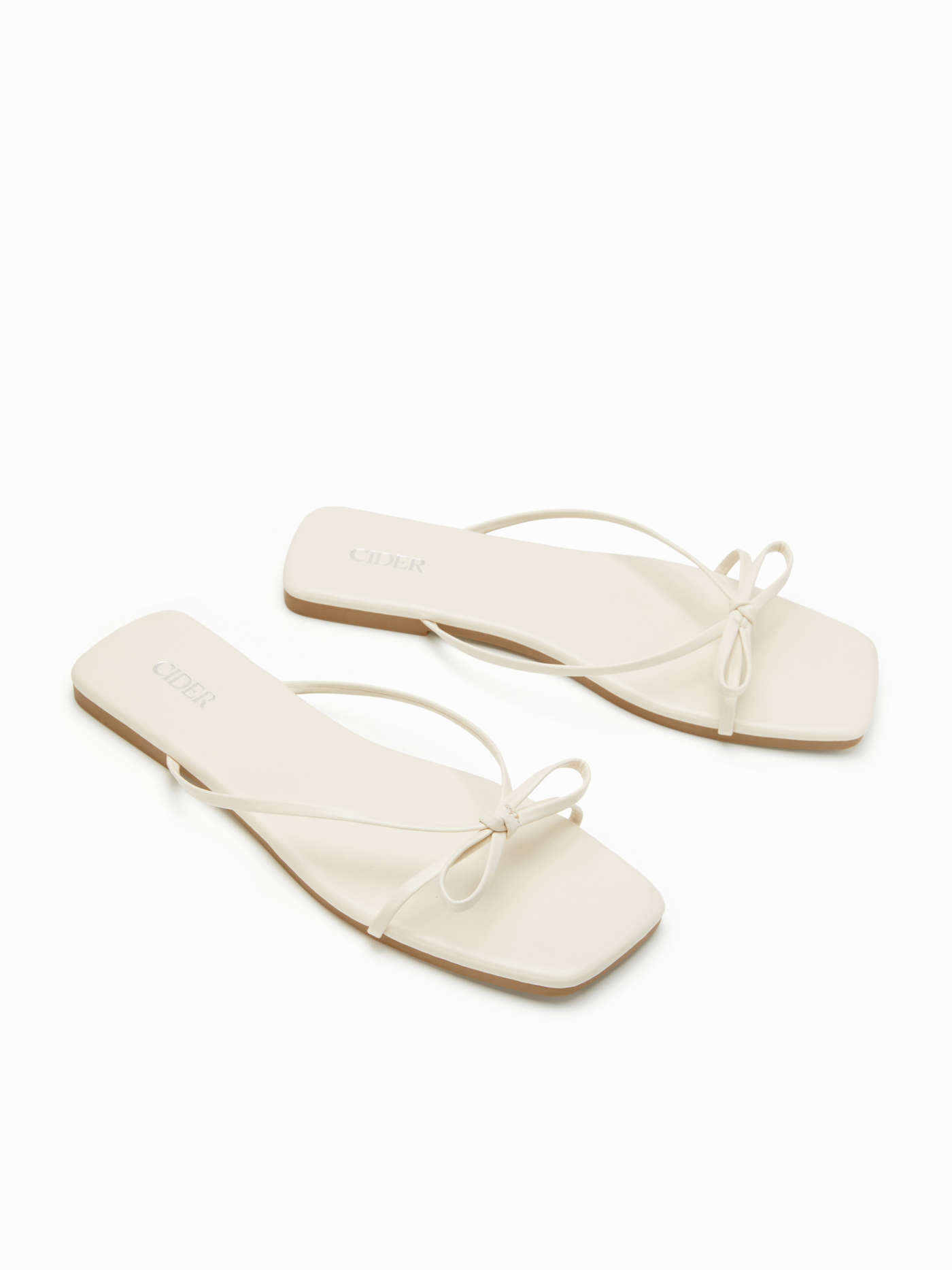 BOWKNOT FAUX LEATHER SLIPPERS For Vacation Home Beach