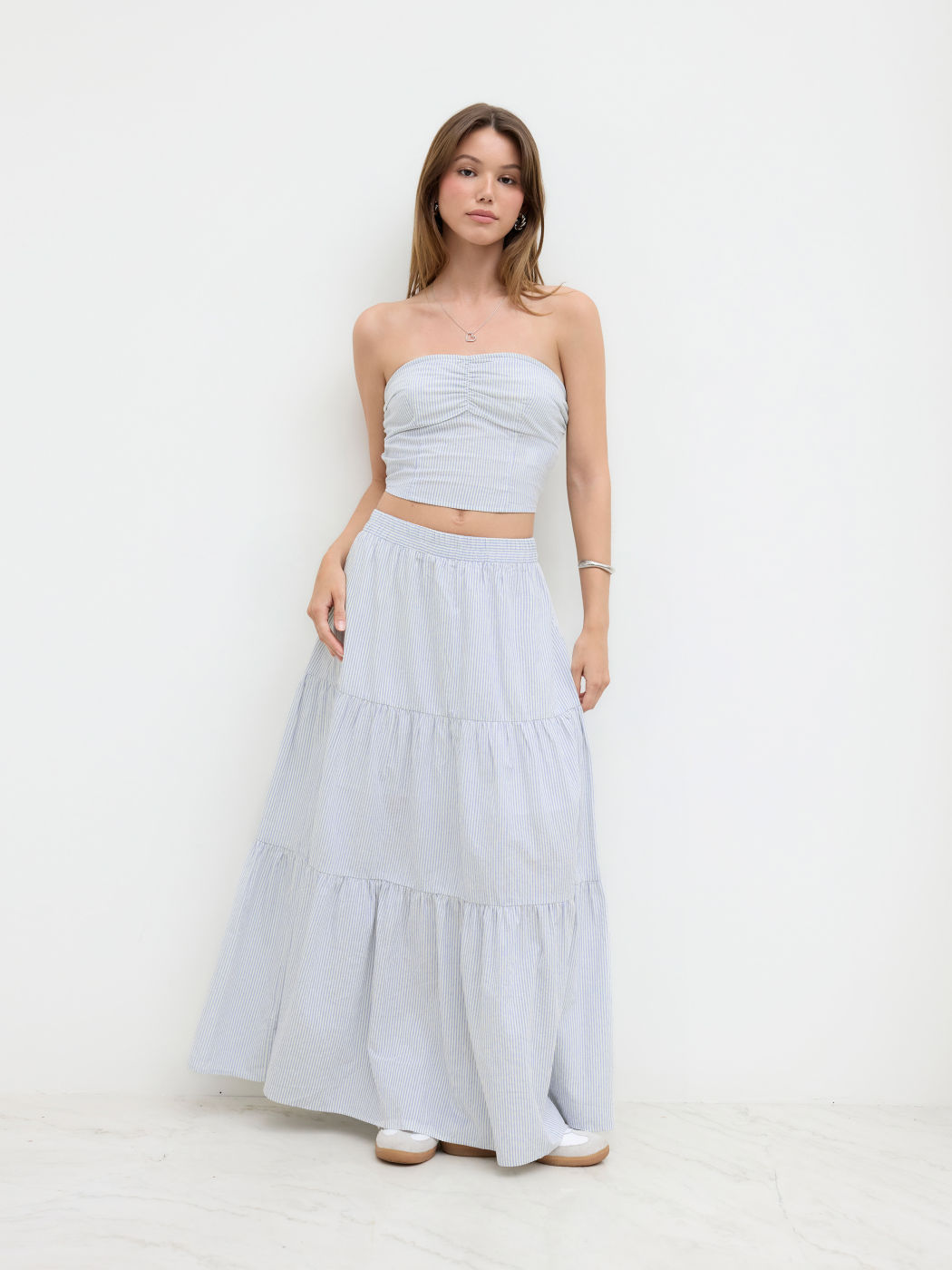 Baumwollmischung Streifen Rüschen Bandeau-Top & Mittelhohe Treppenrock-Set
