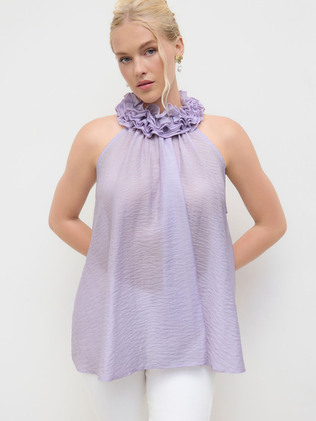 Linen-blend Halter Neckline Lettuce Trim Oversized Blouse