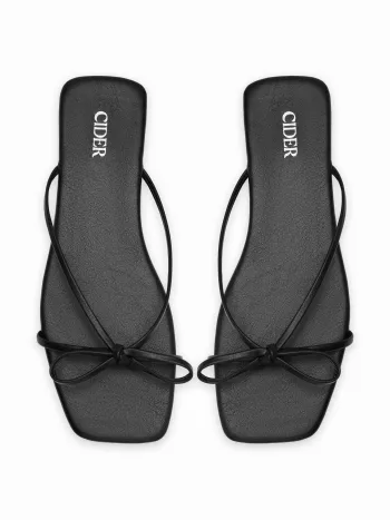 Schlaufen-Slipper aus Kunstleder