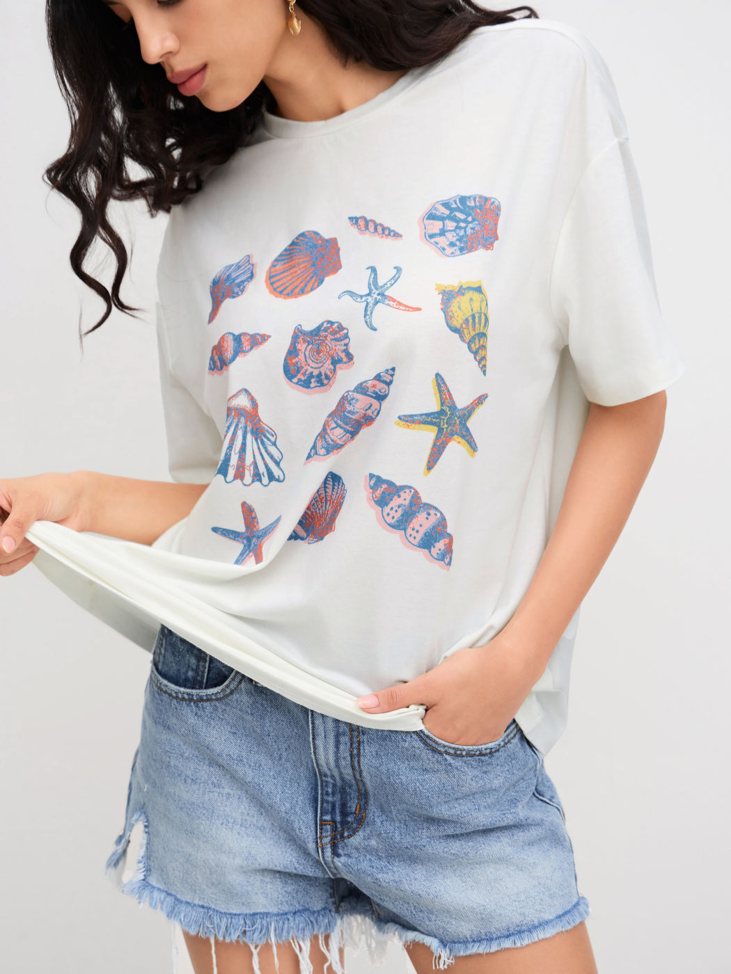 Cotton-blend Shell Graphic Oversized Tee