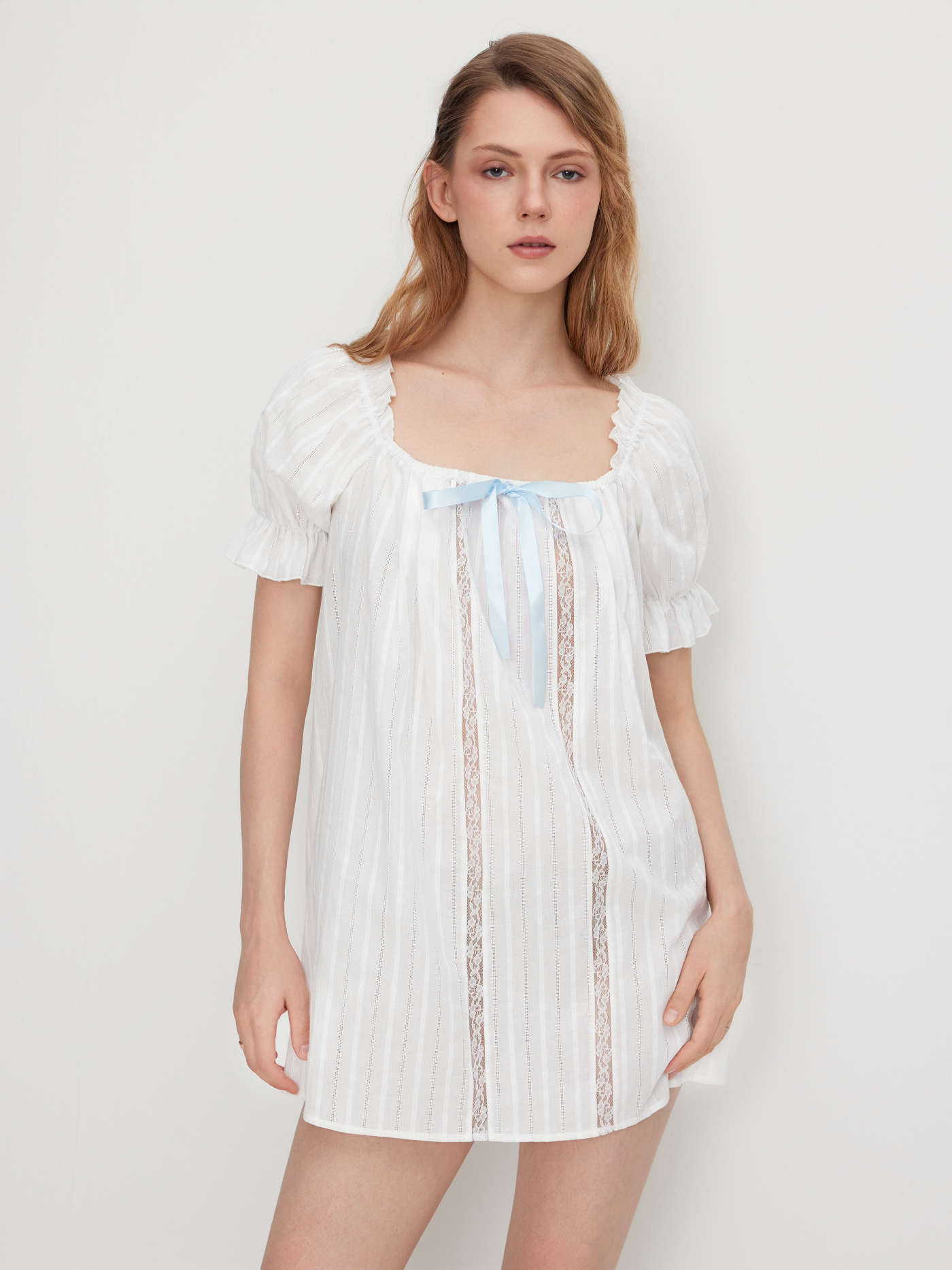 100% Cotton U-neckline Bowknot Lettuce Trim Puff Sleeve Mini Nightdress
