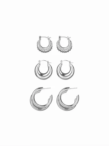 Set aus 3 ovalen und C-förmigen Ohrringen