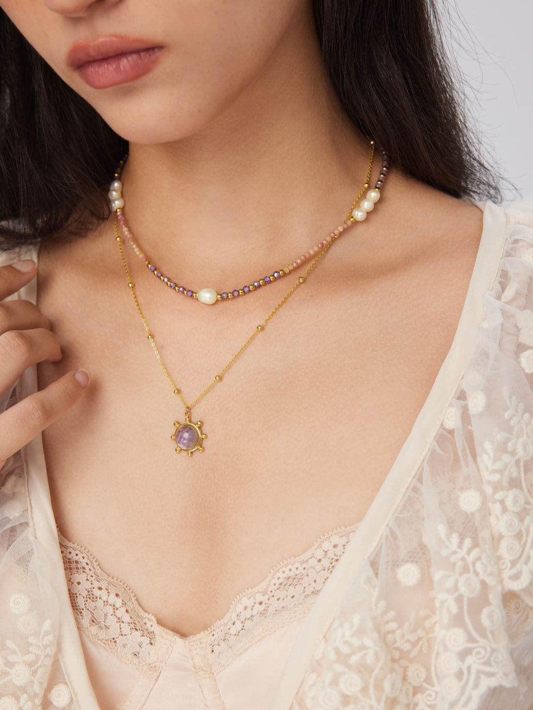 2PCS AMETHYST CRYSTAL DECOR SUN & FAUX PEARL BEADED NECKLACE SET