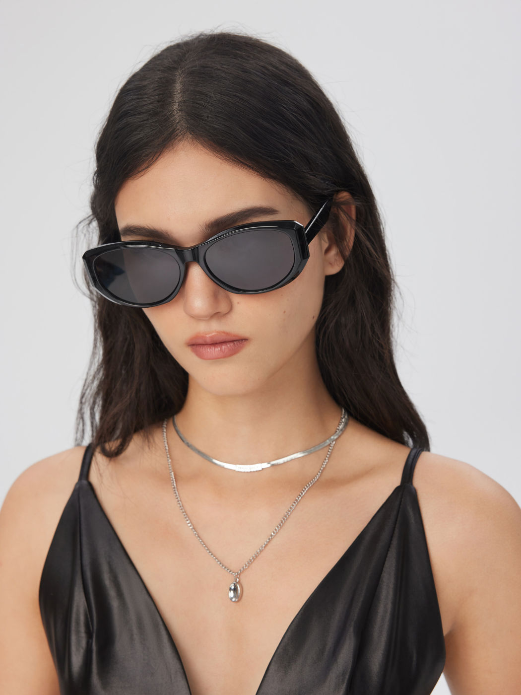 OVAL FRAME FASHION GLASSES