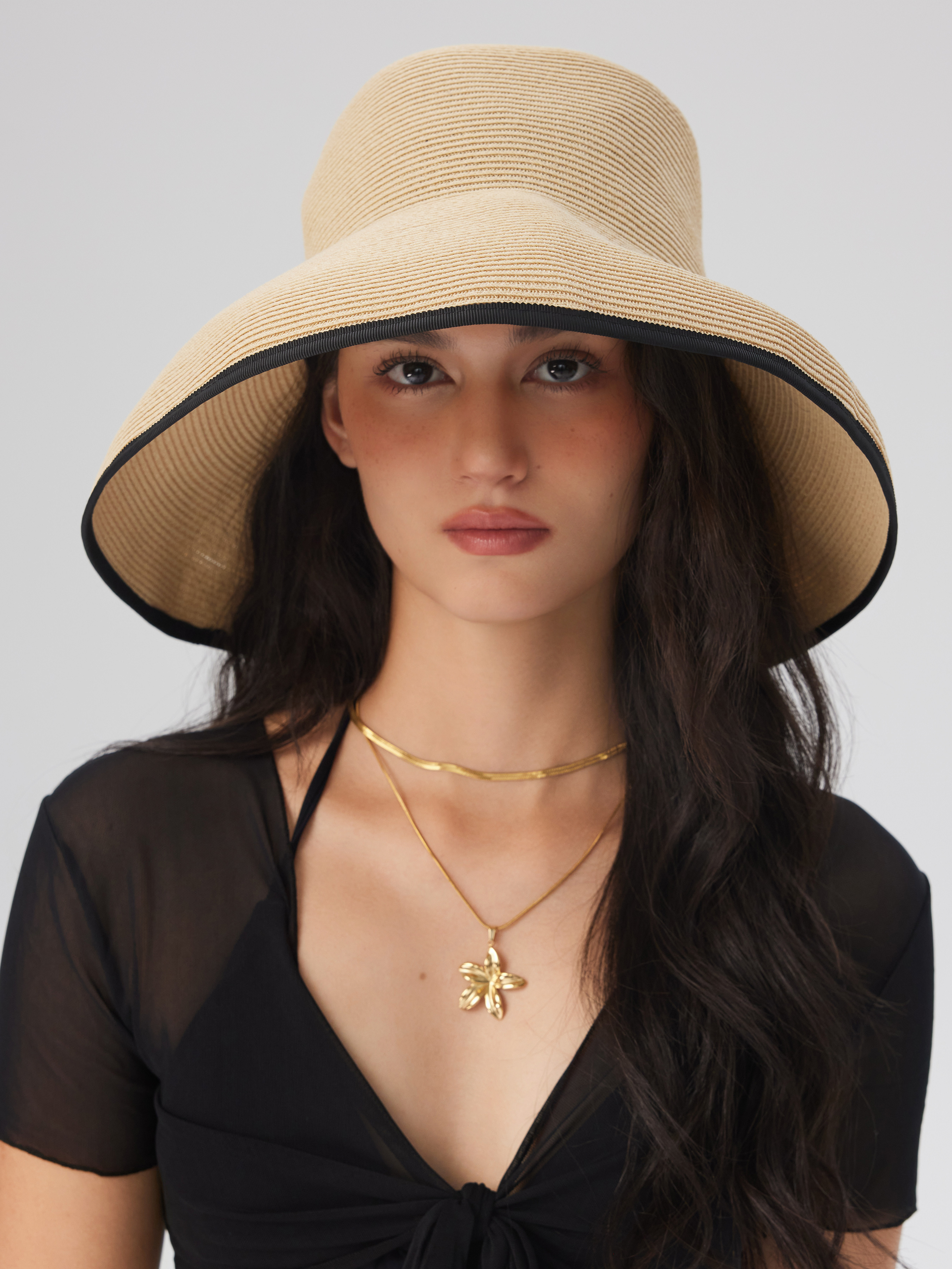 Paper TWO-TONE WOVEN BUCKET HAT For Vacation Beach display picture 1