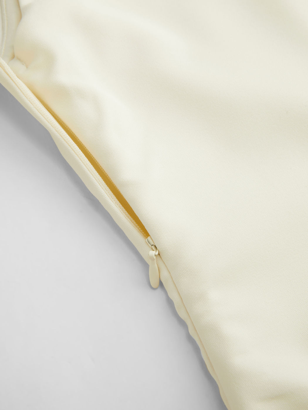 Asymmetrical Neck Twist Ruched Tank Top