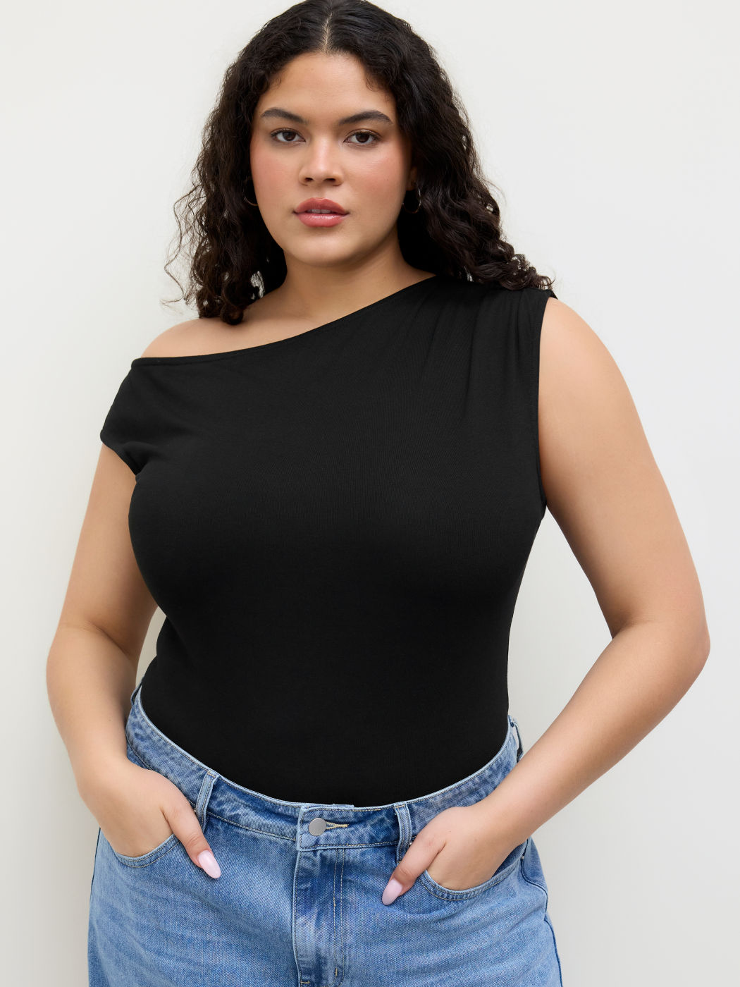 Body asimmetrico con collo arricciato Taglie Curve & Plus