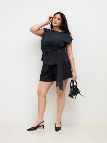 Top Curve & Plus con Nodi e Strisce Girocollo da Barca