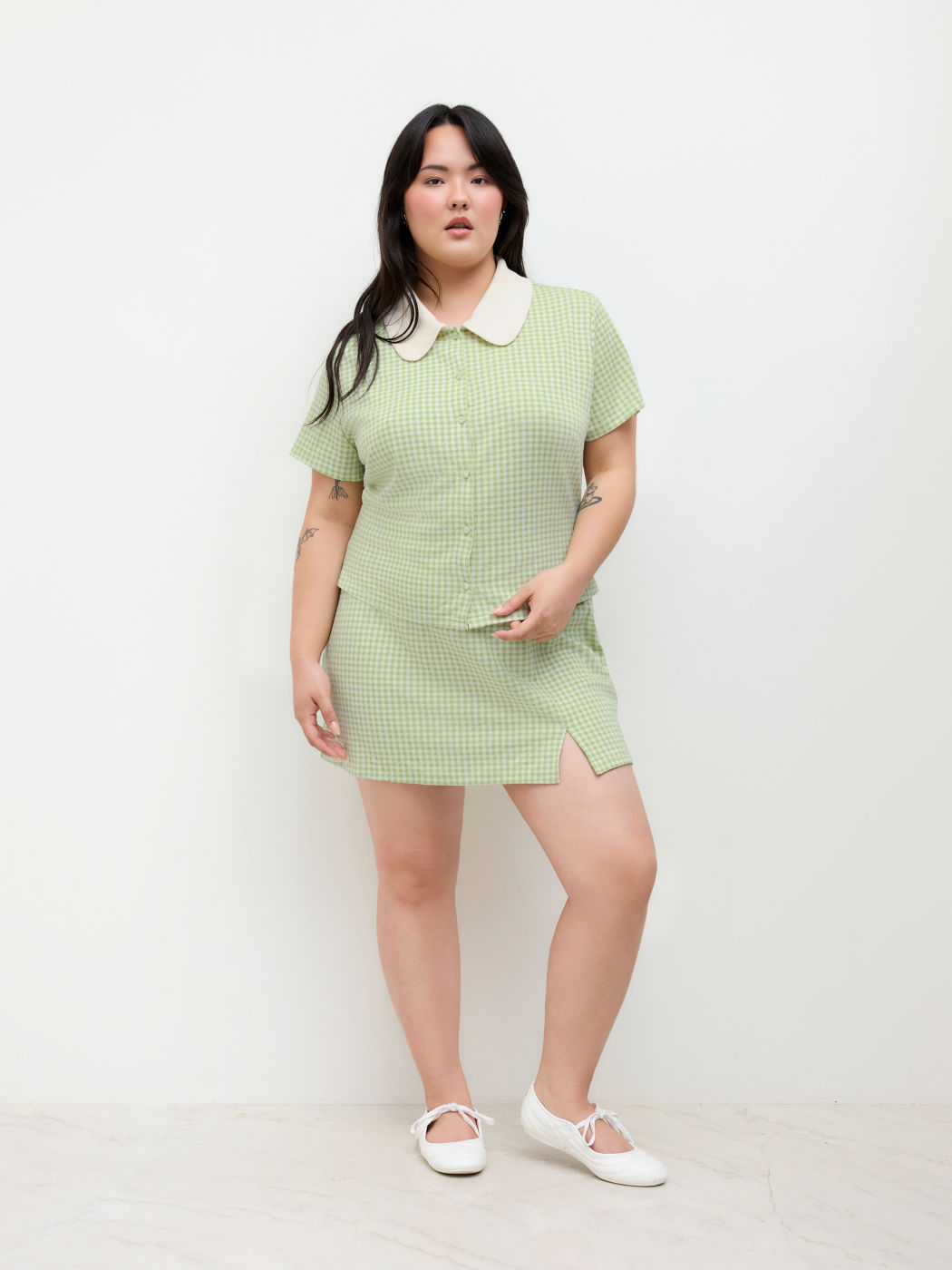 Peter Pan Collar Gingham Short Sleeve Top Curve & Plus