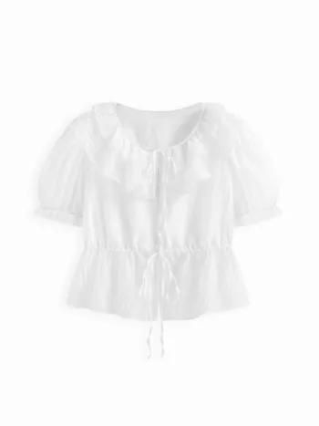 Bluse mit Rüschenrand und Knopfmanschetten