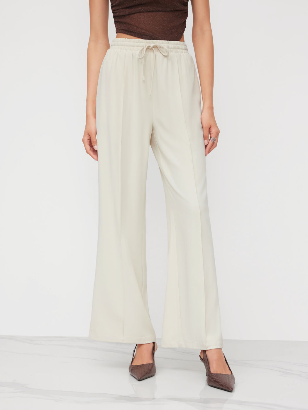 Mid Rise Knotted Straight Leg Trousers