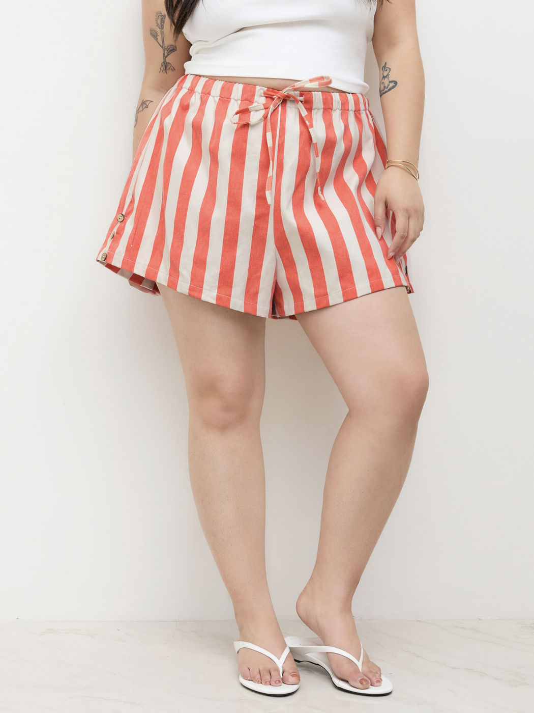 100% Cotton Mid Rise Stripe Drawstring Button Shorts Curve & Plus
