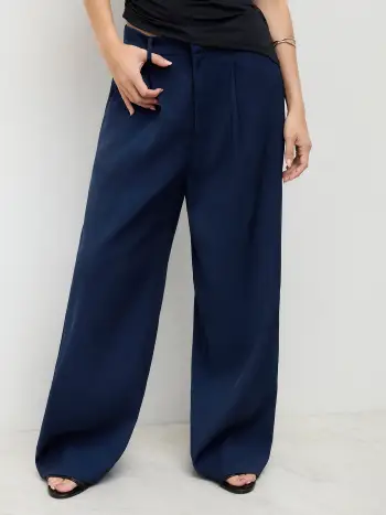 Pantaloni a pieghe dritti a vita media