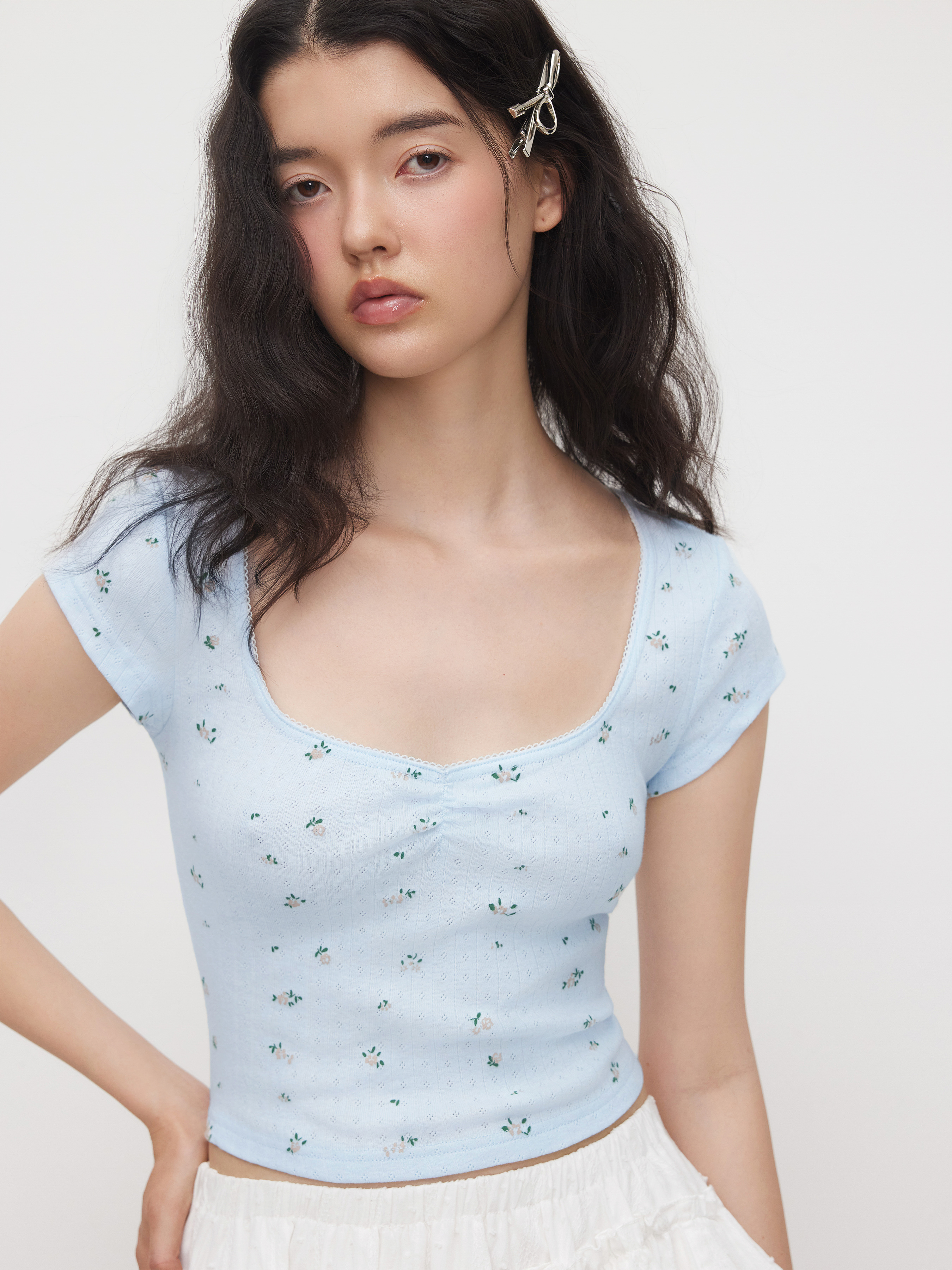 100% Cotton Ditsy Floral Crop Tee