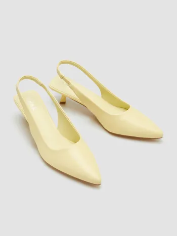 Metallische Kitten-Höheels mit spitzen Zehen und Slingback