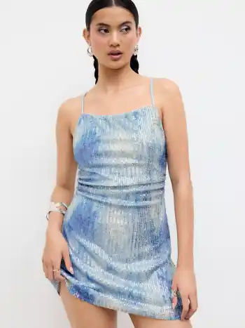 Sequinedeckung, quadratischer Hals, Gradient, gerucherte Rückenlosigkeit, Criss Cross Mini-Kleid
