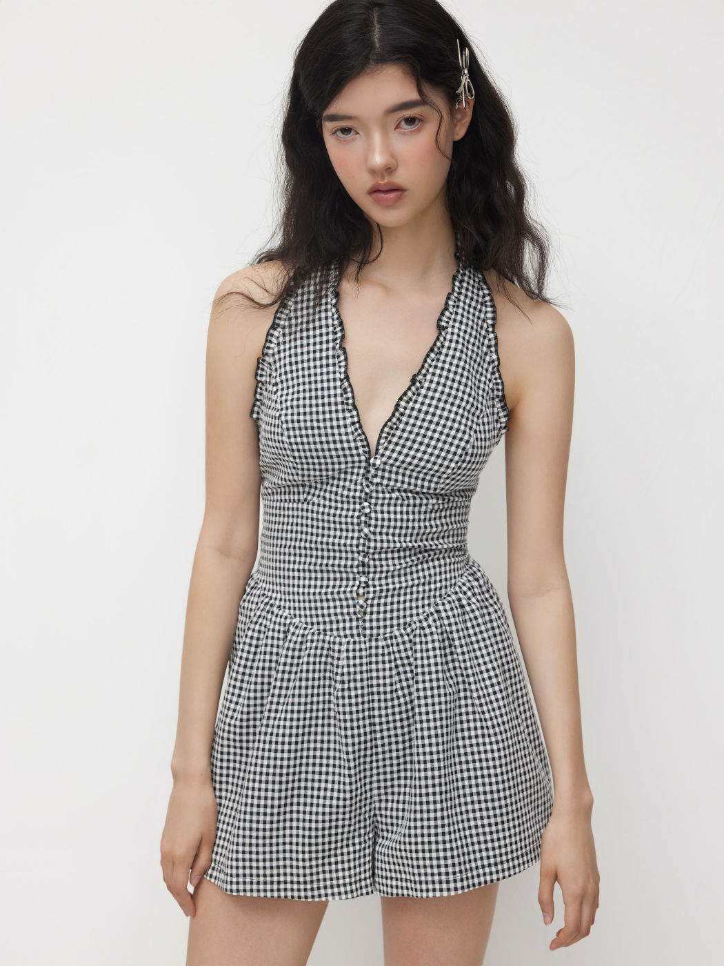 Tutina a quadretti con scollo all'americana e arricciatura