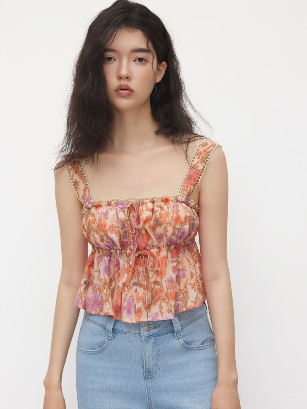 Top Cami con Scollo Quadrato, Stampa Floreale, Nodo Frontale, Volant e Arricciature