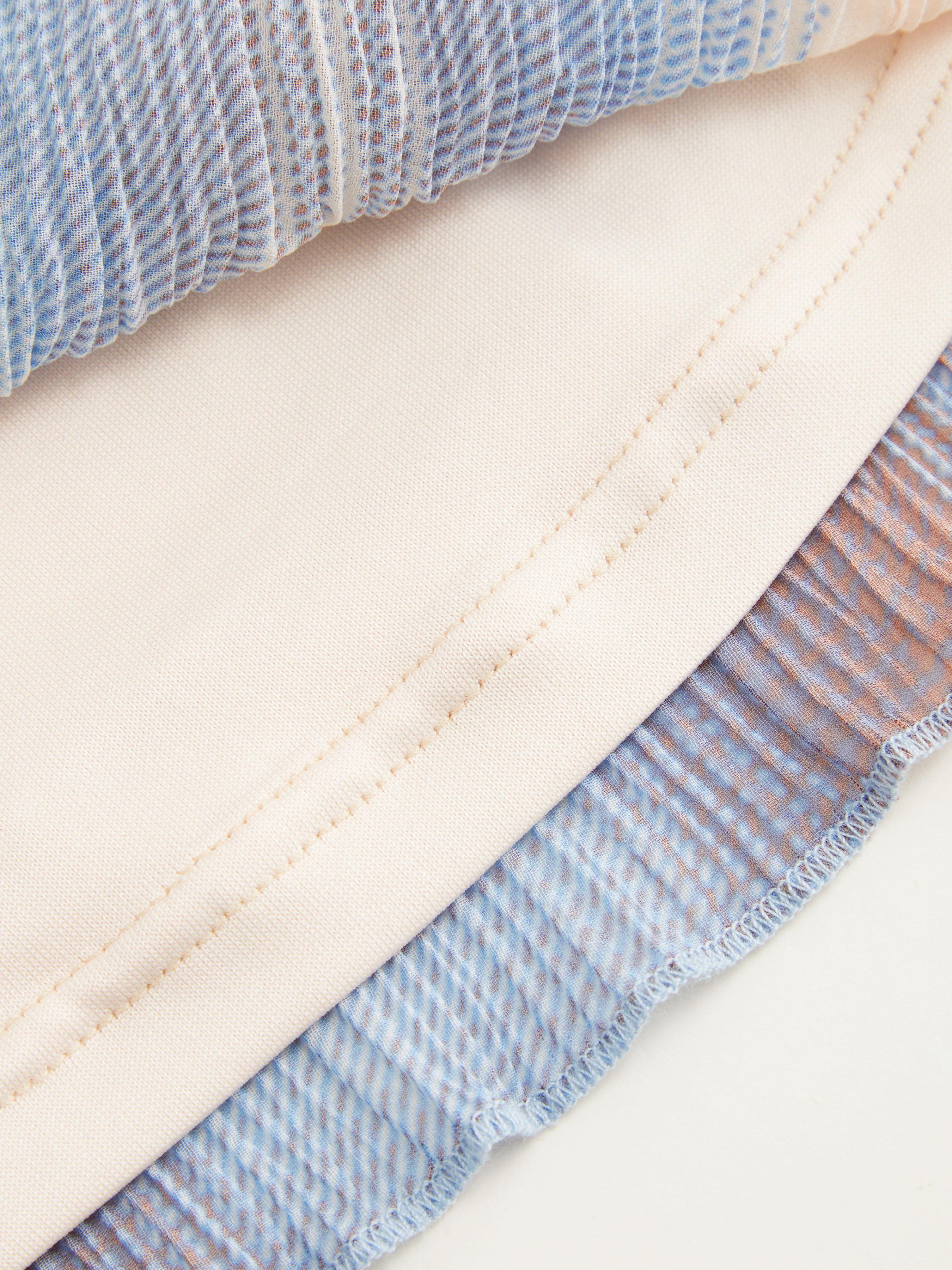 High Neck Plaid Texture Lettuce Trim Tank Top